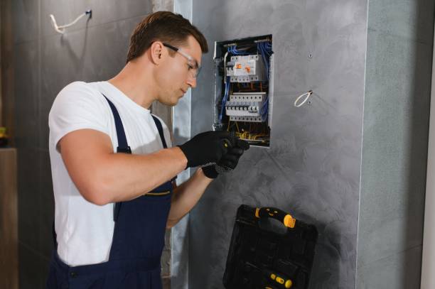 Best Affordable Emergency Electrician  in Miami Gardens, FL